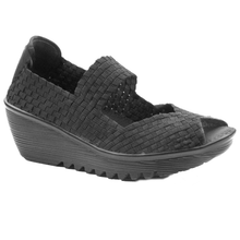 Load image into Gallery viewer, Hallie
